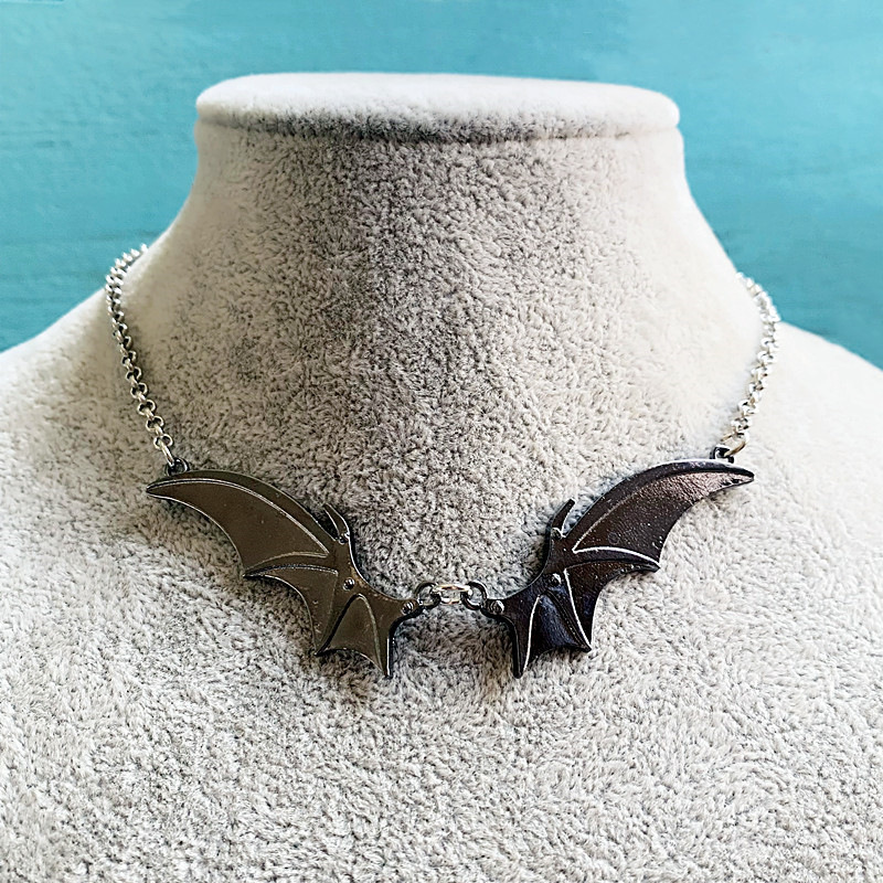 Naszyjnik Vampire Bat Wing Naszyjnik Vampire Bat Wing