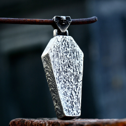 Zawieszka Vampire Coffin